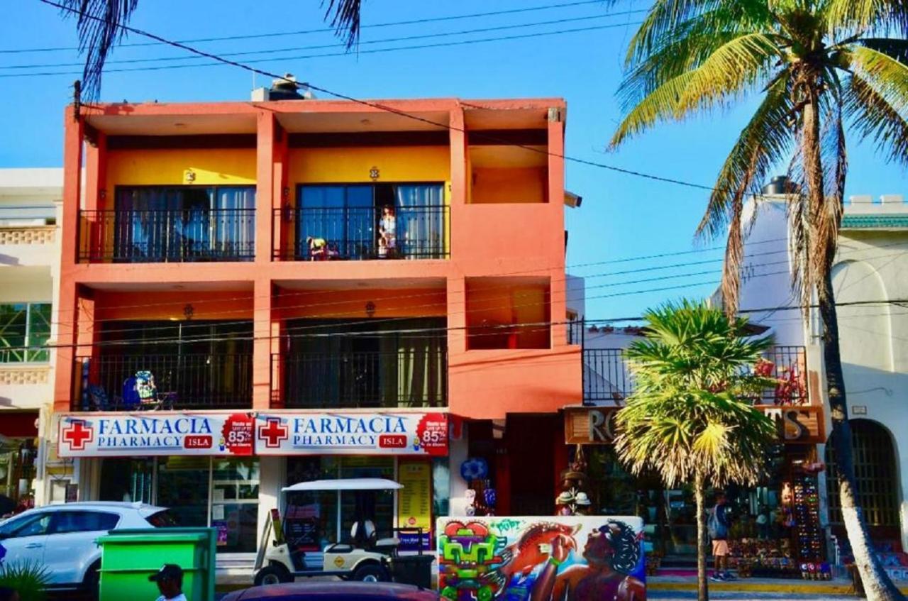 Vc Beach Suites Isla Mujeres Bagian luar foto