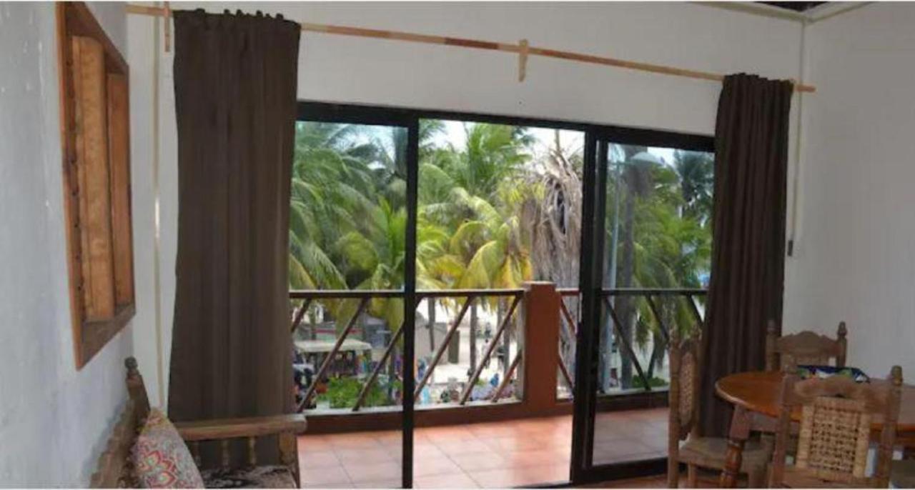Vc Beach Suites Isla Mujeres Bagian luar foto
