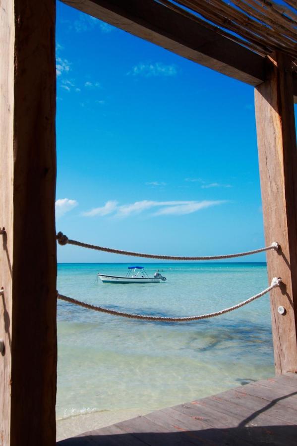 Vc Beach Suites Isla Mujeres Bagian luar foto