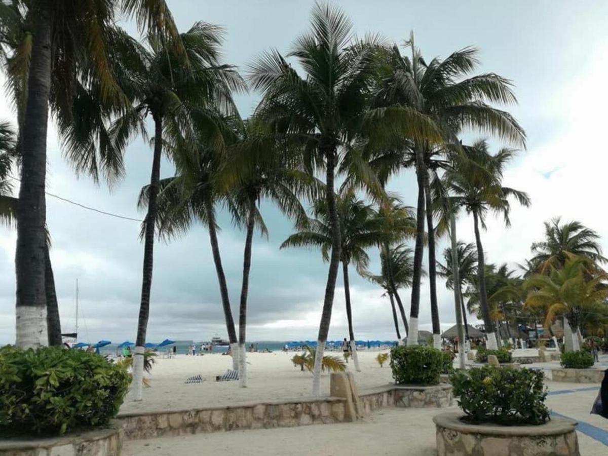 Vc Beach Suites Isla Mujeres Bagian luar foto